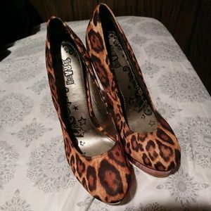 Leopard and red pumps